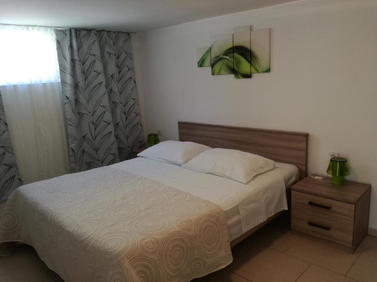Apartman Anni Apartment Porec Exterior photo
